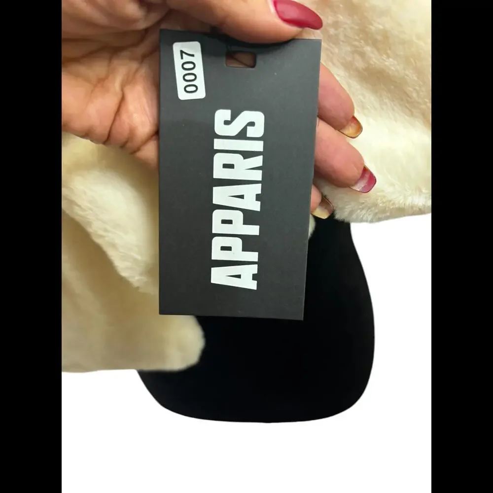 Apparis Luxurious Ivory Faux Fur Scarf Wrap - Picture 5 of 5